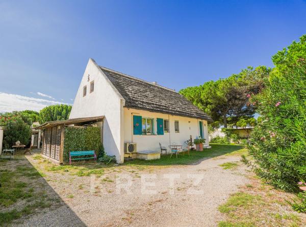 Maison camarguaise de caractère avec piscine chauffée, à 500 m de la plage