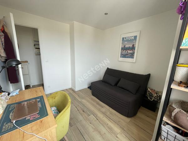 VILLEURBANNE, LES GRATTE-CIEL | T4 DE 70 M² AVEC BALCON, CAVE ET STATIONNEMENT PARTAGÉ