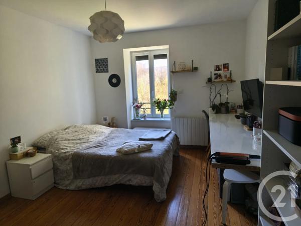 Appartement F4 à vendre  4 pièces - 116 m 2   HERICOURT  - 70