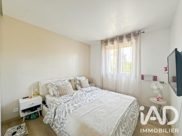 Appartement à vendre 3 pièces 63 m² Sainte-Geneviève-des-Bois