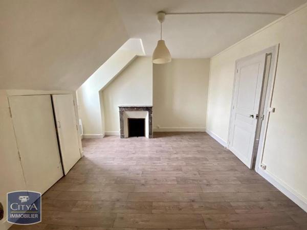 Appartement à louer 3 pièces 43.77m² Tours (37000)