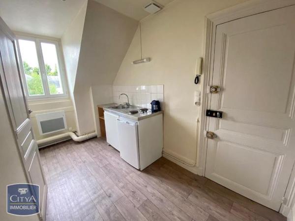 Appartement à louer 3 pièces 43.77m² Tours (37000)