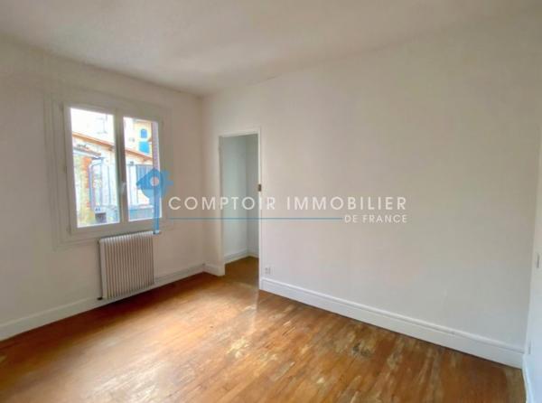 Maison de village
                                                                                                                                                                                                                                                                                                                        4 pièce(s)                                                                                                                                                                                                          3 chambre(s)                                                                                                                                                                                                          81  m²