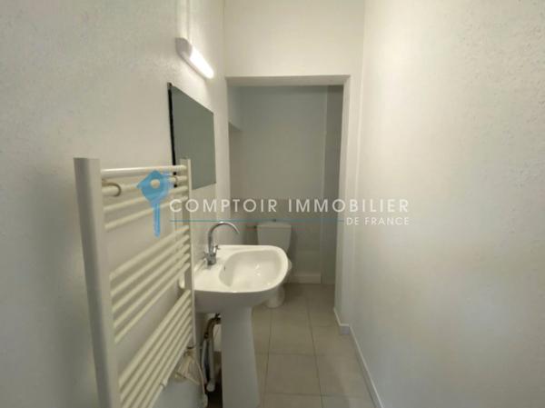 Maison de village
                                                                                                                                                                                                                                                                                                                        4 pièce(s)                                                                                                                                                                                                          3 chambre(s)                                                                                                                                                                                                          81  m²