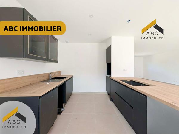 Camaret-sur-Aigues (84850) Villa 112 m² - 3 Chambres dont Suite Parentale - Camaret-sur-Aigues