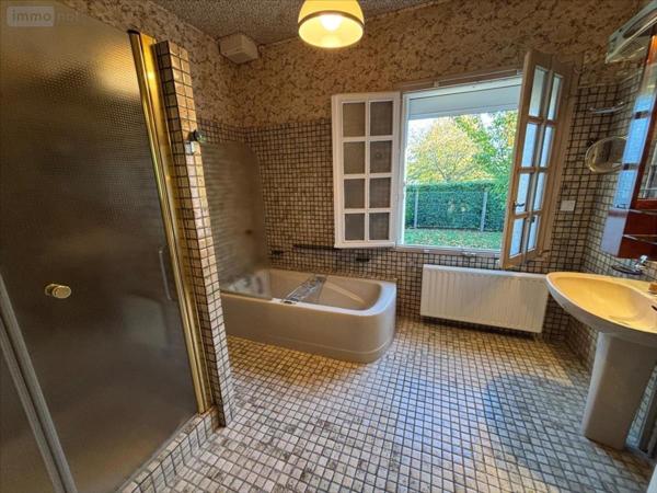 Maison à vendre à Bourges dans le Cher (18000), ref : 04133