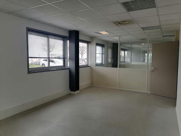 Bureaux PMR avec parkings à louer - ATHELIA II - La Ciotat