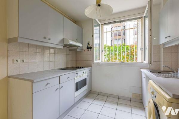 Appartement 55 m² PARIS 12ème