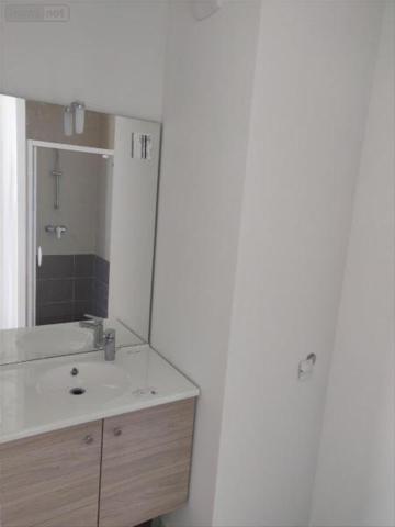 Appartement à louer à Noyal-Châtillon-sur-Seiche en Ille-et-Vilaine (35230), ref : 35129-6632