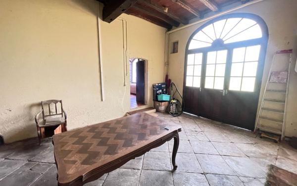 Maison à vendre    8 pièces • 200 m2 Saugnac-et-Cambran