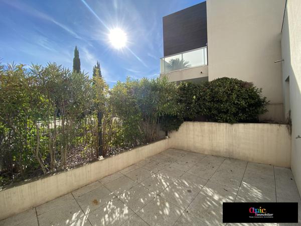 T3 EN REZ DE JARDIN