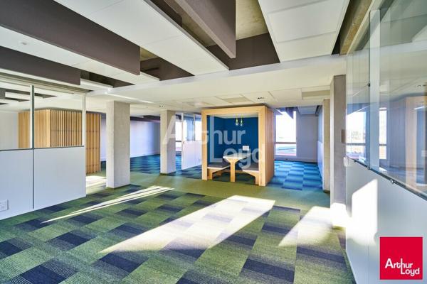 Angers Gare TGV Saint Laud bureaux de 1 125,27 m² à vendre
