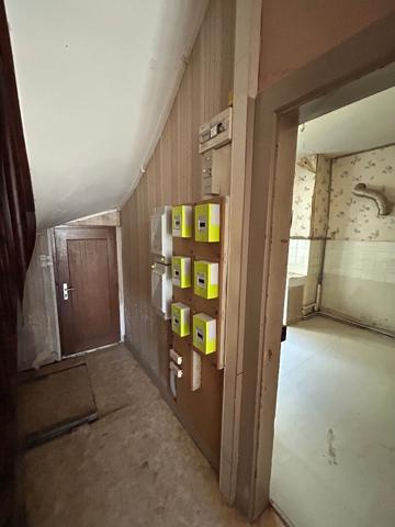 Immeuble
        
        - 144 m² 162 000 € *