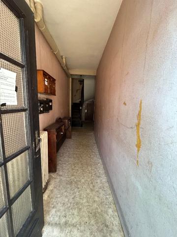 Immeuble
        
        - 144 m² 162 000 € *