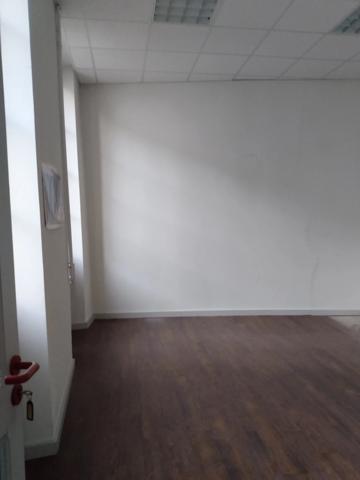 Dpt Savoie (73), à louer CHAMBERY locaux de 188 m²
