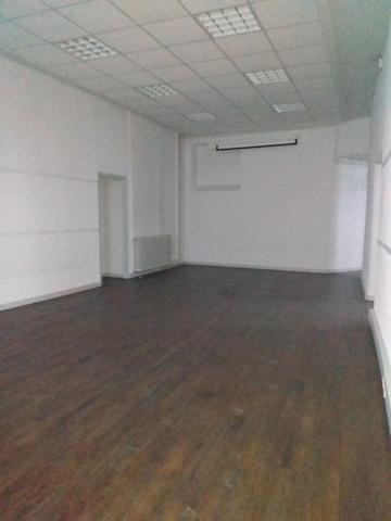 Dpt Savoie (73), à louer CHAMBERY locaux de 188 m²