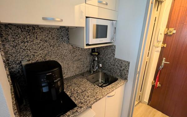 Appartement à vendre    1 pièce • 21 m2 Gradignan