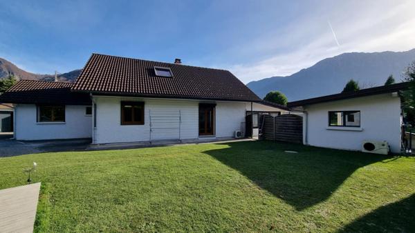 Maison  Faverges Seythenex( Le Noyeray) 6 pièces 153 m2