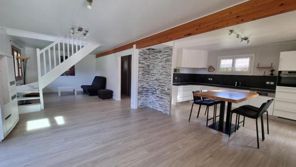 Maison  Faverges Seythenex( Le Noyeray) 6 pièces 153 m2