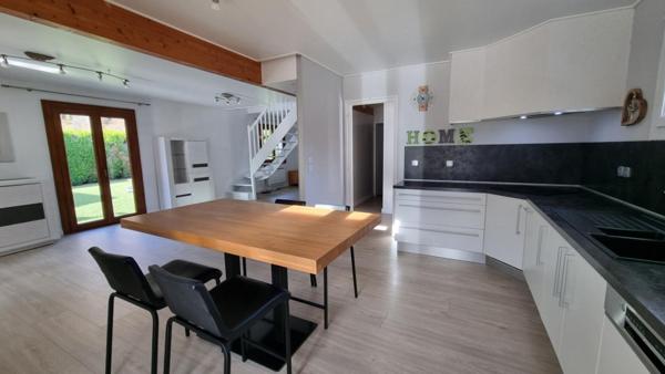 Maison  Faverges Seythenex( Le Noyeray) 6 pièces 153 m2