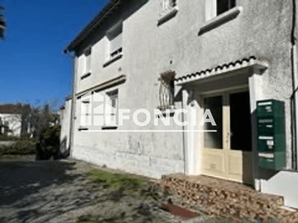 Location Appartement 2 pièces 47.52 m² - 25 AVENUE DU BARON SEGUIER Billere 64140