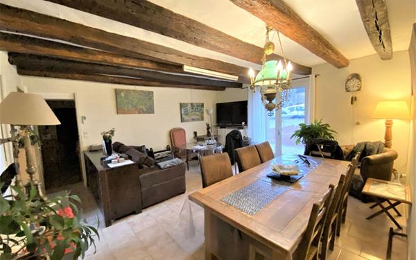 Maison à louer    3 pièces • 90 m2 Sonzay