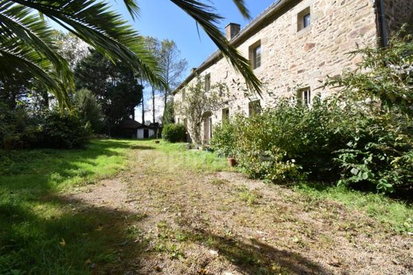 Maison en pierre de 4 chambres