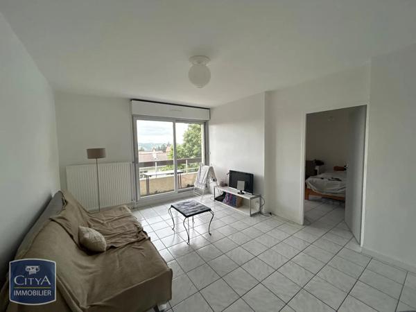 Appartement à louer 3 pièces 66.61m² Saint-Priest-en-Jarez (42270)