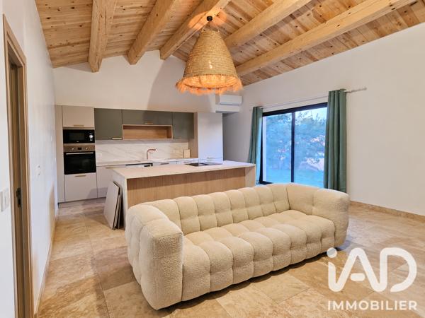 Location maison 3 pièces 71 m² Roquebrune-sur-Argens