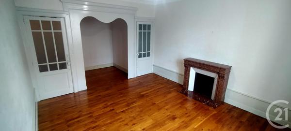 Appartement T3 à vendre  3 pièces - 84,31 m2 LONS LE SAUNIER - 39