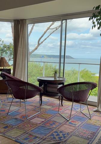 Vue imprenable sur la mer
