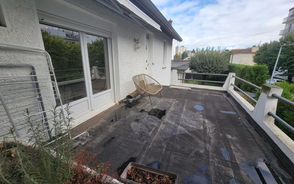 Appartement à vendre    7 pièces • 200 m2 Pau