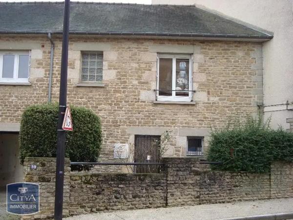 Appartement à louer 6 pièces 129.55m²