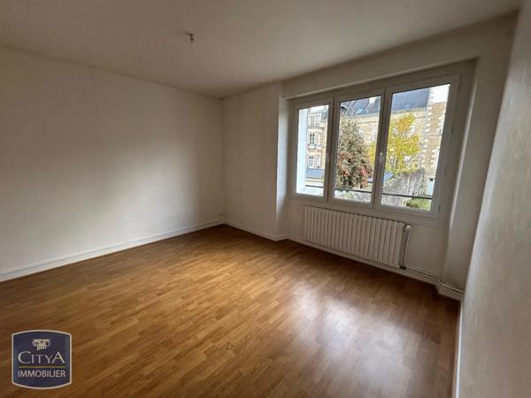 Appartement à louer 6 pièces 129.55m²