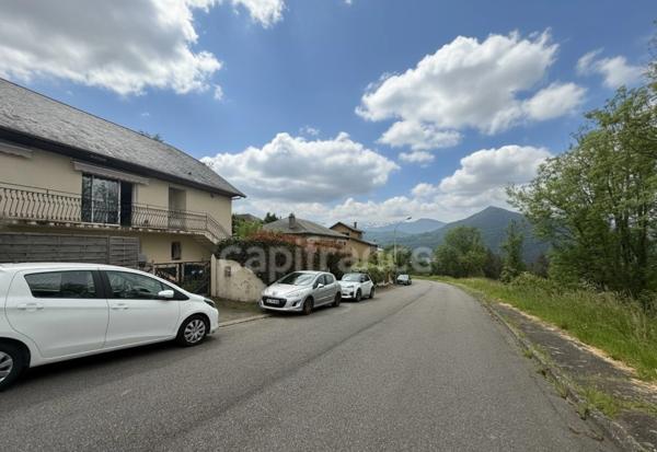 Grande maison avec vue Pyrénées