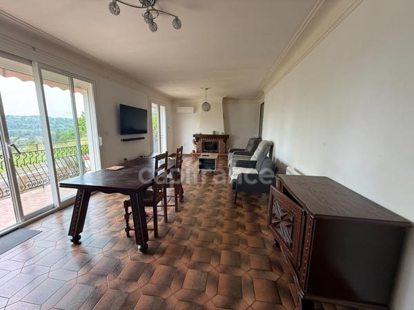 Grande maison avec vue Pyrénées