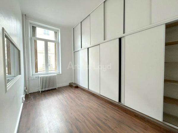 BUREAUX à VENDRE de 160 m²