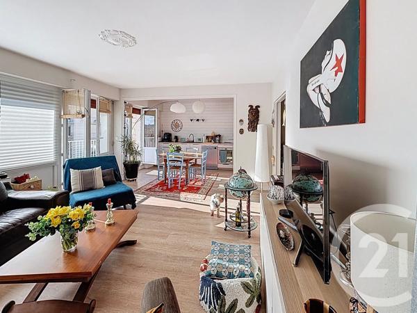Appartement F2 à vendre  2 pièces - 62 m 2   LISIEUX  - 14