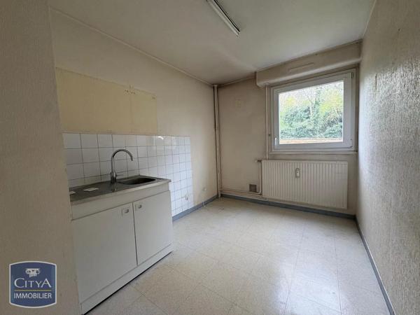 Appartement à louer 2 pièces 49.42m² Mâcon (71000)