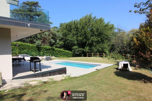 Villa contemporaine avec vue, à deux pas du centre de Chambéry