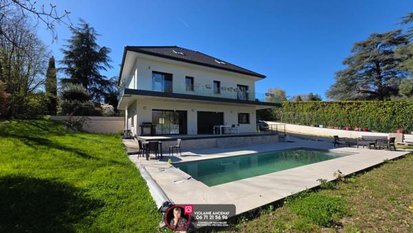 Villa contemporaine avec vue, à deux pas du centre de Chambéry