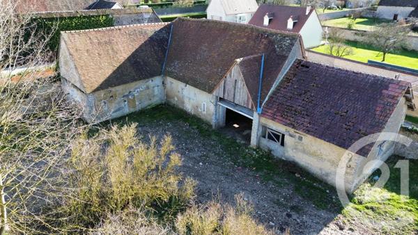 Appartement F4 à vendre  4 pièces - 133,97 m 2   ETREPAGNY  - 27