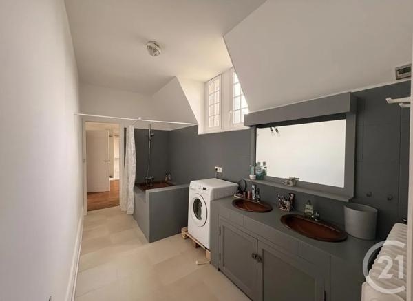Appartement F4 à vendre  4 pièces - 133,97 m 2   ETREPAGNY  - 27