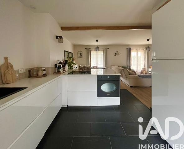 Maison à vendre 5 pièces 94 m² Corbeil-Essonnes