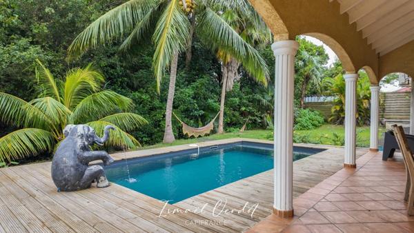 Le Moule — Maison familiale 188 m² avec piscine sur terrain de 1 226 m²