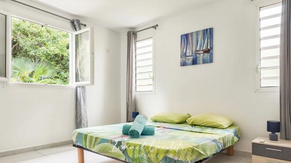 Le Moule — Maison familiale 188 m² avec piscine sur terrain de 1 226 m²