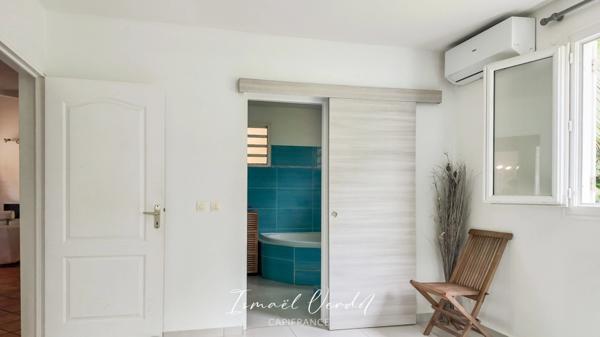 Le Moule — Maison familiale 188 m² avec piscine sur terrain de 1 226 m²