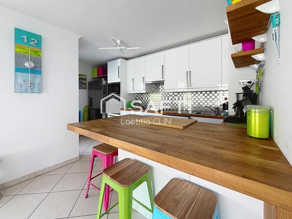 T3 de standing avec toit terrasse vue mer Résidence avec piscine