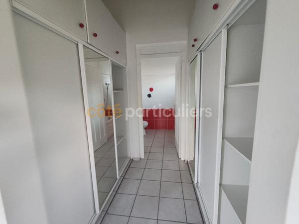 Location
                Maison119,9 m² - 4 Pièces -
                    LES ABYMES (97139)