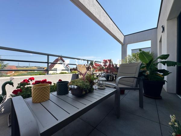 Appartement
                                                                                                                                                                                                                                                                                                                        4 pièce(s)                                                                                                                                                                                                          3 chambre(s)                                                                                                                                                                                                          82  m²